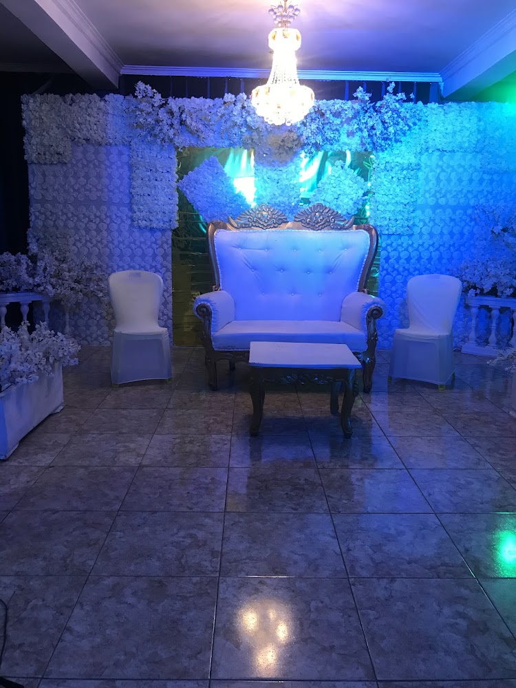 TOBA EVENT CENTER AND HOTEL photo 3